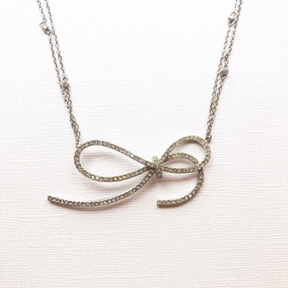 New! Swarovski Crystal Silver Bow Necklace / Love Jewelry Tie the Knot Necklace